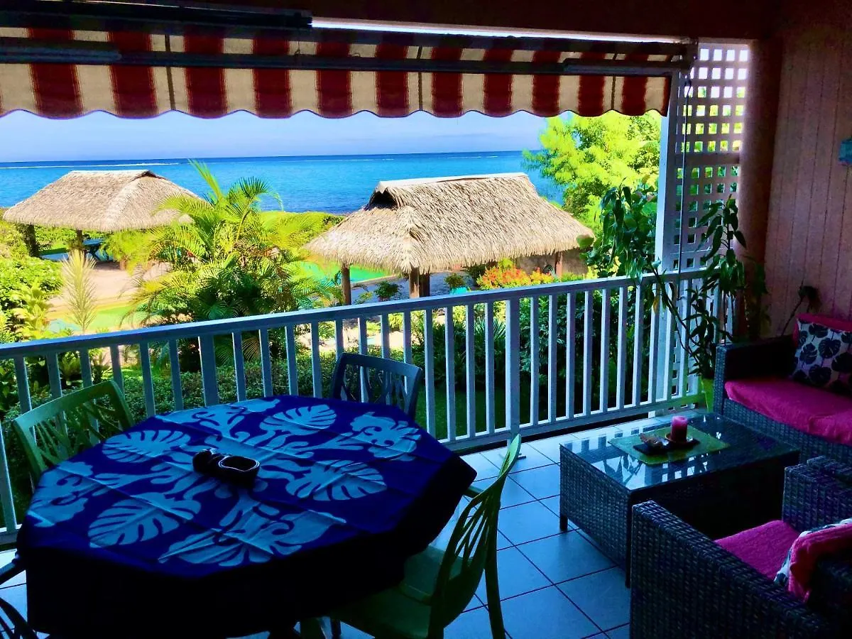 Superbe Bord De Mer, Acces Lagon Et Piscine Privee Paea Lägenhet